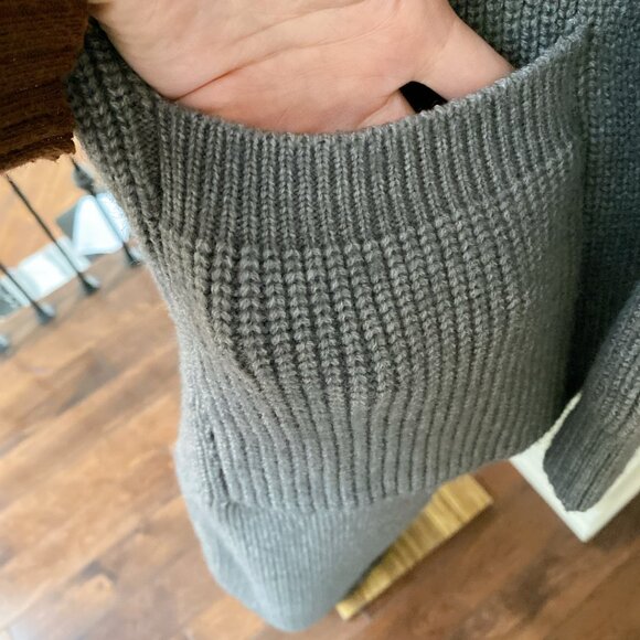 🖤NWT Cozy Hooded Knit Button Front Long Cardigan Sweater 🖤 - Picture 3 of 7